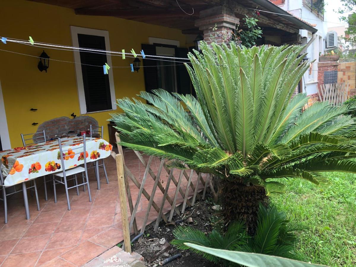 Marinette Bed & Breakfast Barcellona-Pozzo di Gotto Luaran gambar