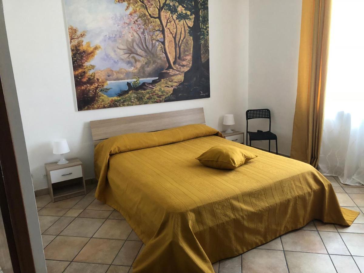 Marinette Bed & Breakfast Barcellona-Pozzo di Gotto Luaran gambar