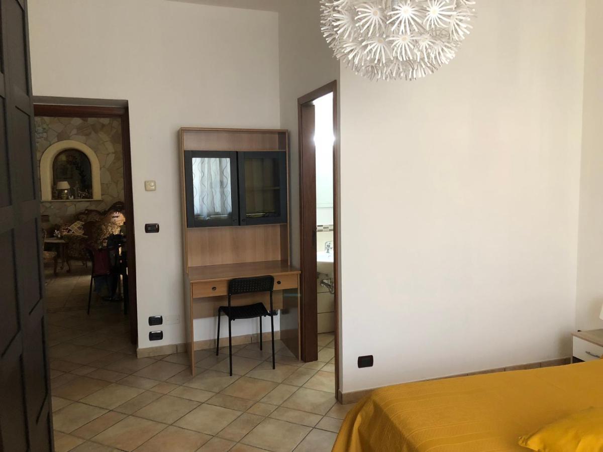 Marinette Bed & Breakfast Barcellona-Pozzo di Gotto Luaran gambar